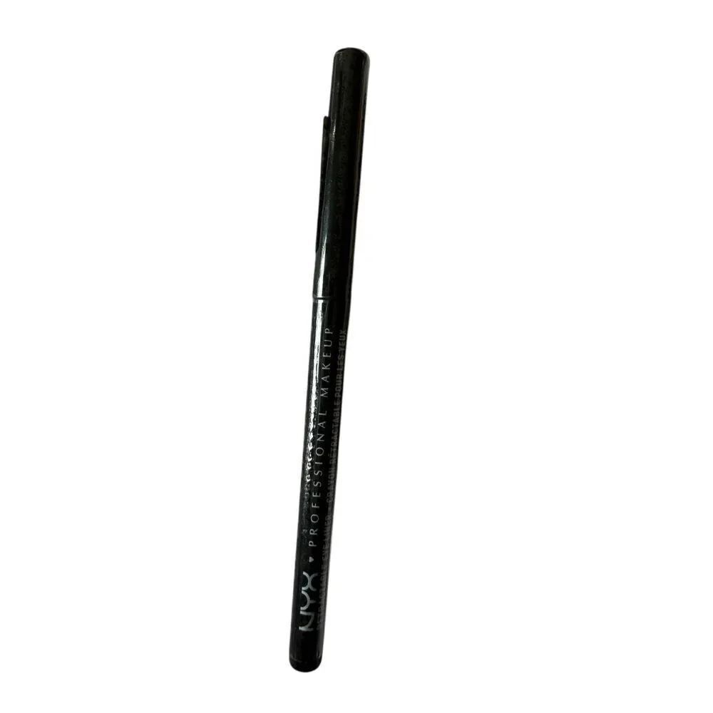 Makeup Bundle - Picture 8 of 16